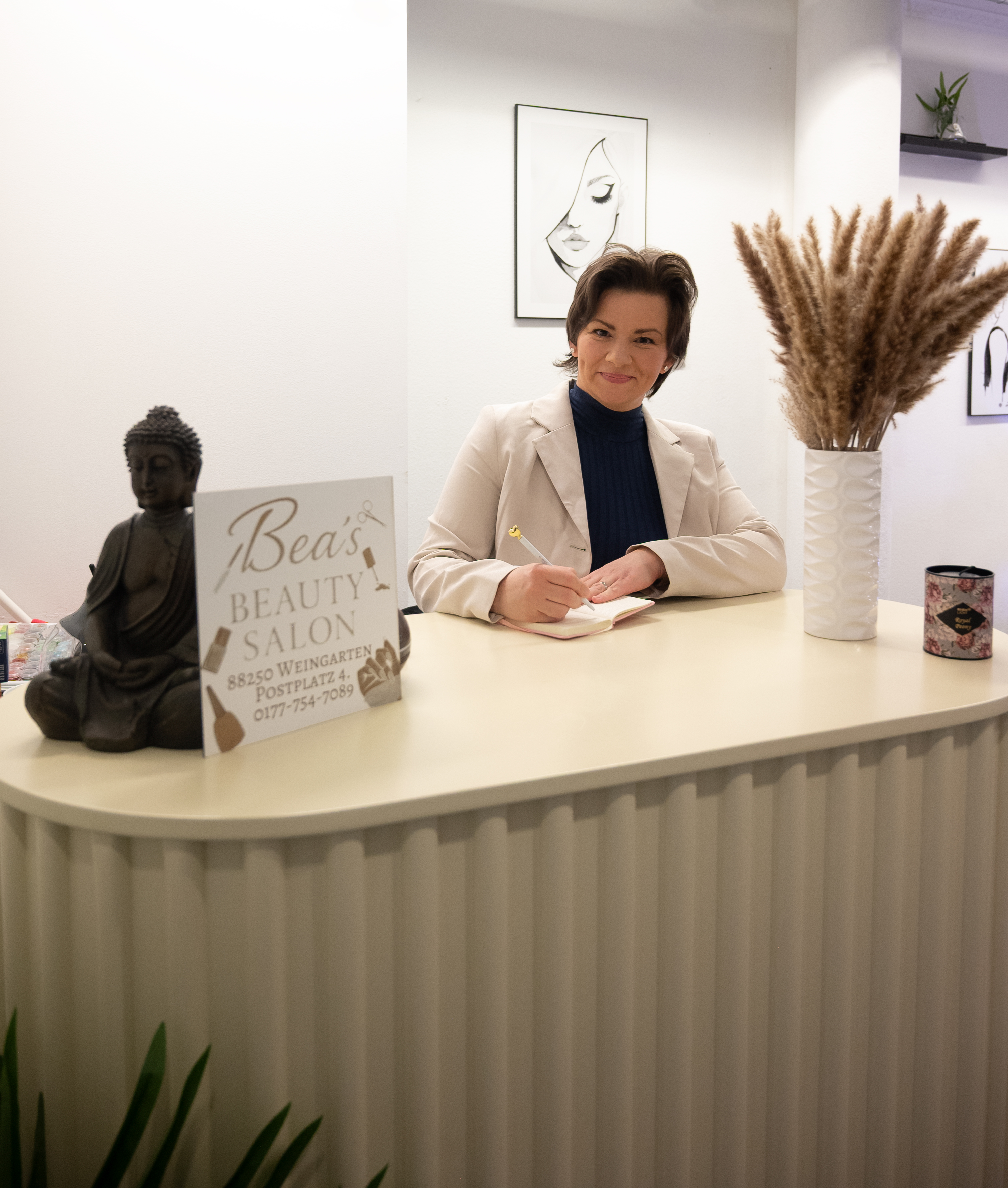 Bea's Beauty Salon Interieur